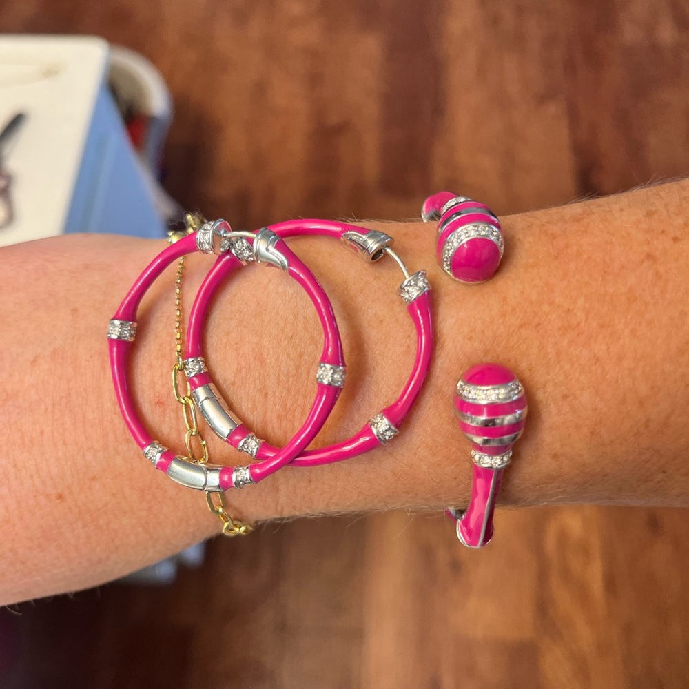 Earrings and bracelet set